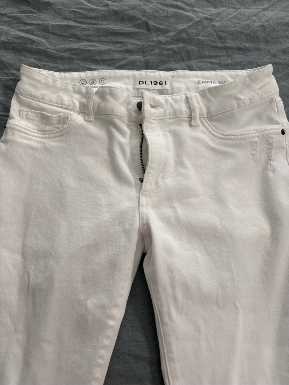 DL1961 White Slim Women's Jeans - Emma Stretch Fabric